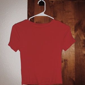 red h&m crop/fitting top worn once.